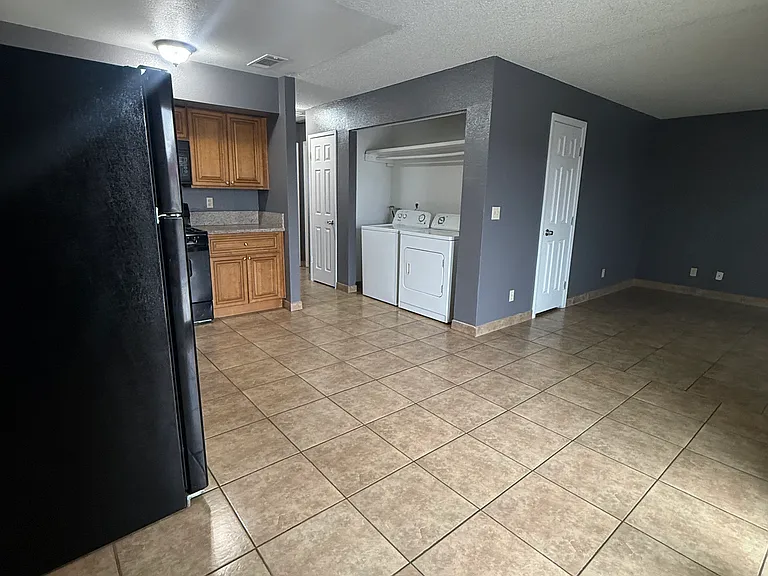 6924 Issac Ave #2 — Photo 11