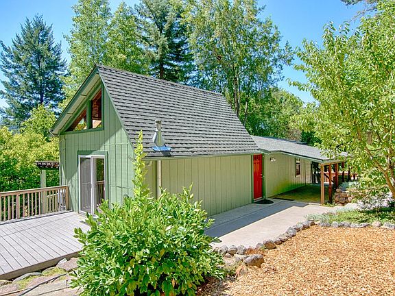 3rd image of 400 Alto Dr