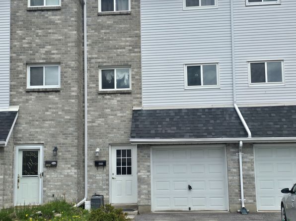 1101 Craig Ln, Kingston, ON K7M 7W6