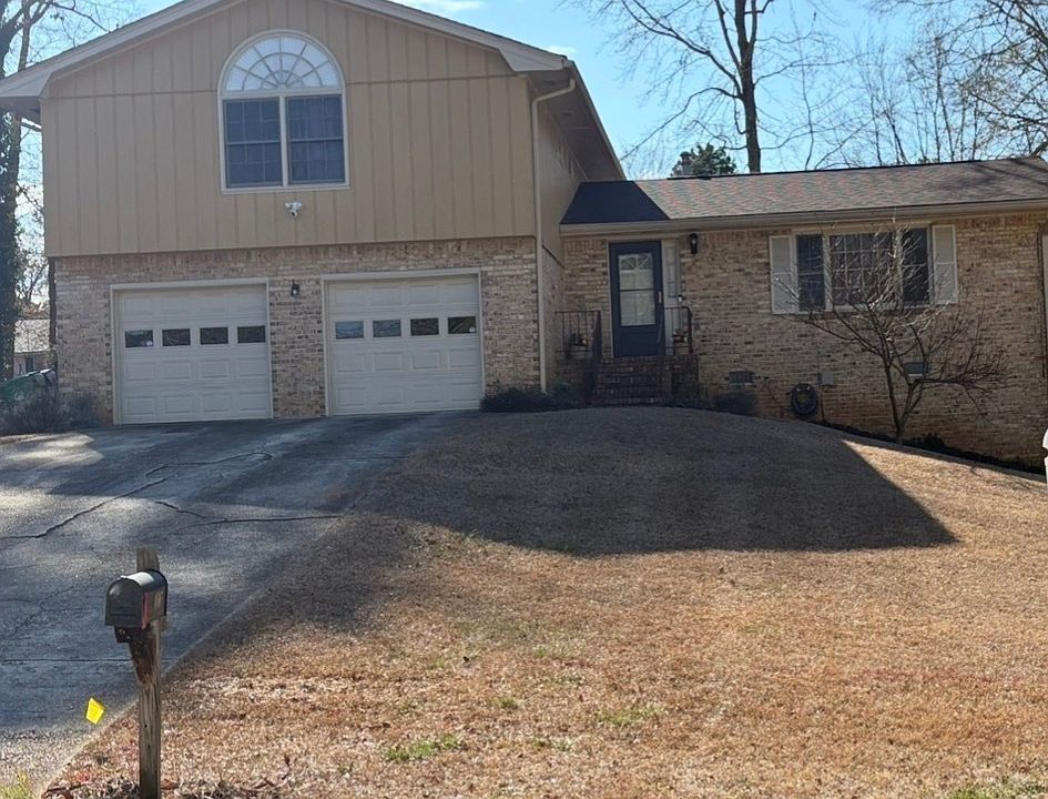 1st image of 4605 Mercer Rd