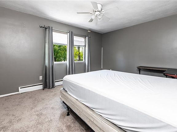 5th image of 72 W Shore Rd APT 202
