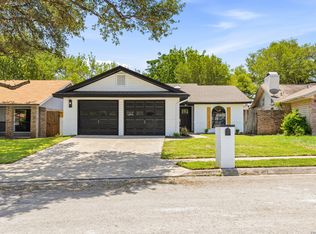 110 Crystal Cyn, Universal City, TX 78148
