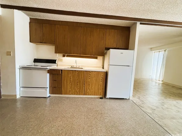1655 Makaloa St APT 803, Honolulu, HI 96814