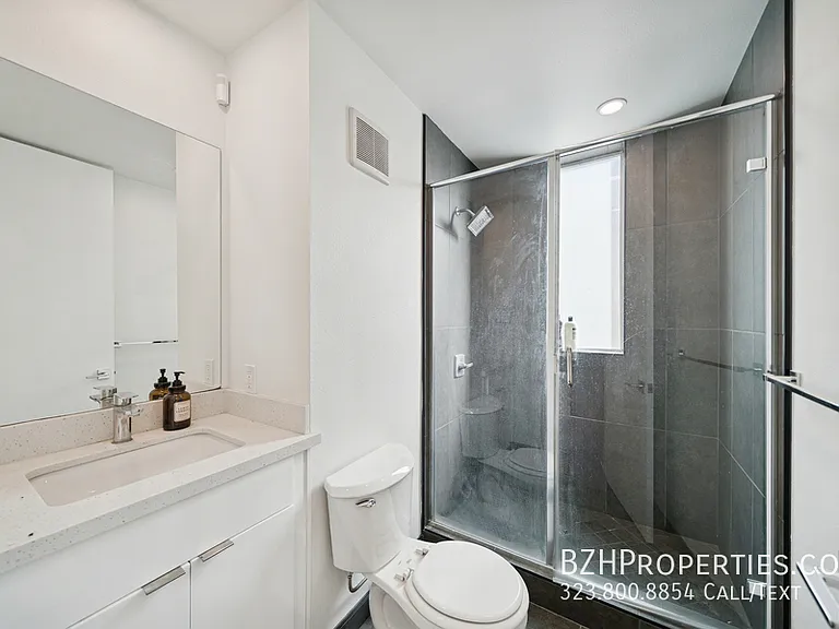 4525 Saint Elmo Dr #4523A — Photo 6