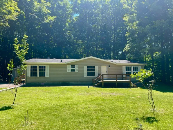 5809 Barnhart Rd, Ludington, MI 49431
