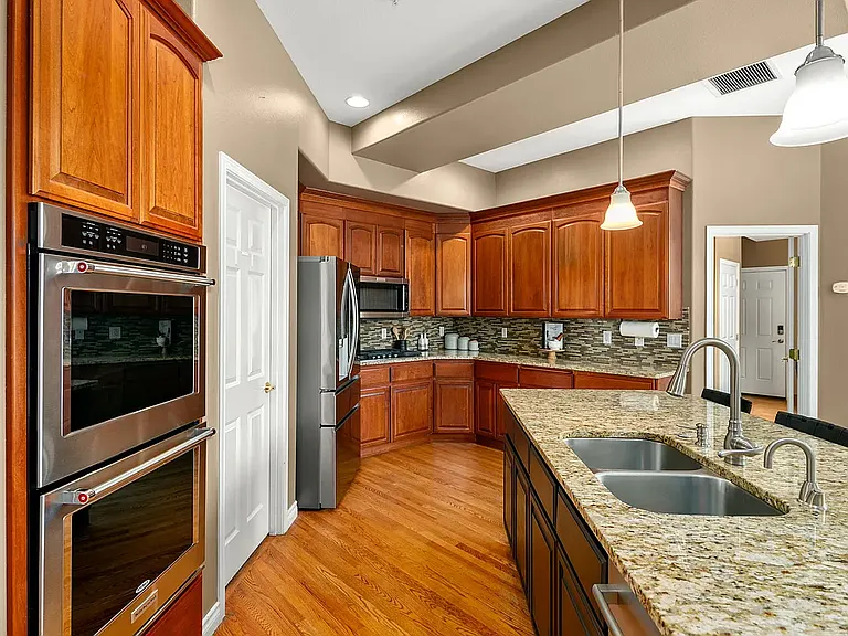 2330 Fancher Heights Blvd — Photo 12