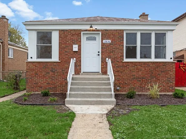 12836 S Elizabeth St, Calumet Park, IL 60827