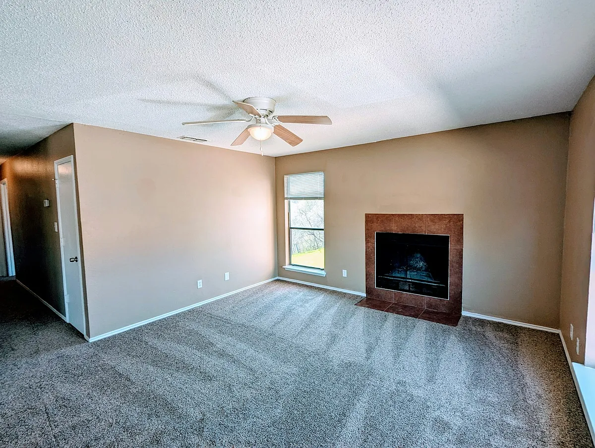 Living Room Fireplace - 8109 Foxfire Ln #D