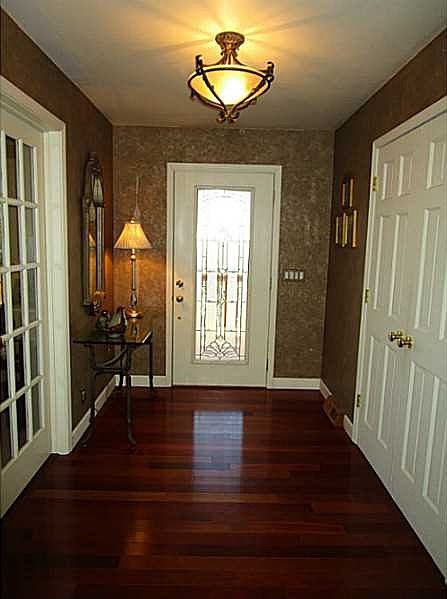 1st image of 152 Chapel Dr