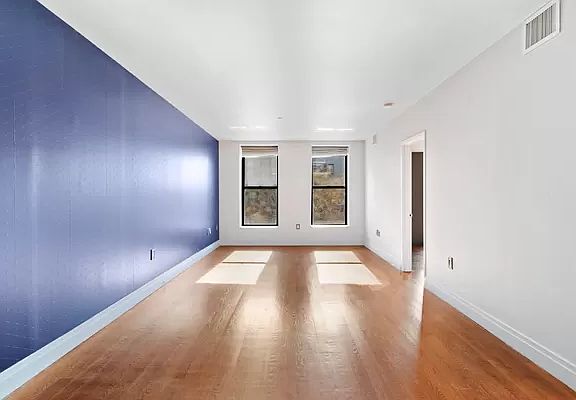 2nd image of 257 W 117th St APT 4C