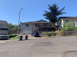 760 SW Pioneer Ct, Willamina, OR 97396