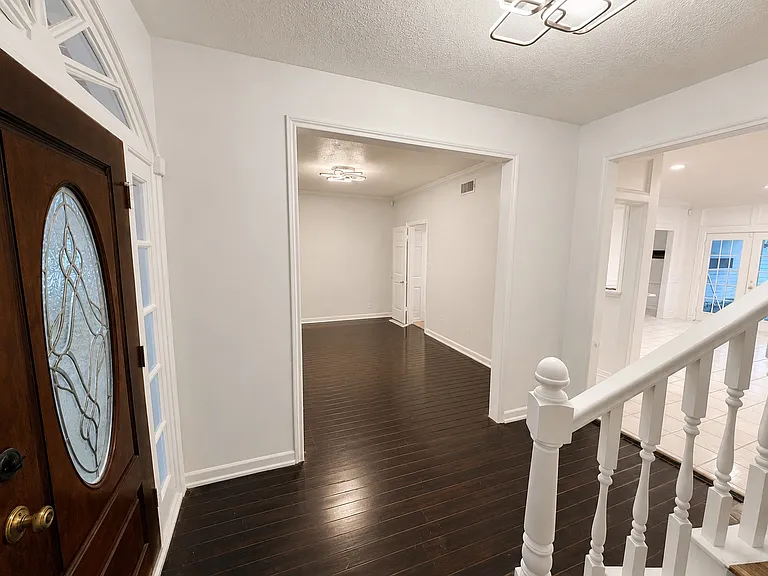 7218 Holder Forest Ct — Photo 21