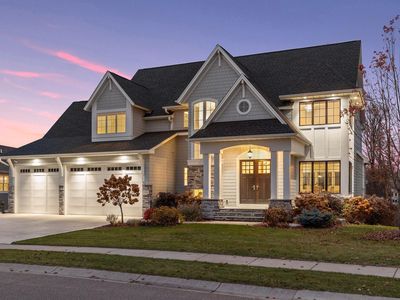 746 Woodland Hill Ct, Hamel, MN, 55340