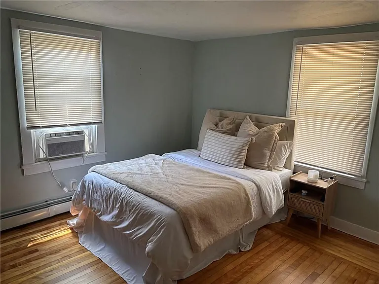 10 Robinson St #A — Photo 8