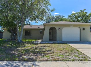 12914 Walnut Tree Ln, Hudson, FL 34669
