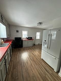 2nd image of 3546 Van Buren St #1