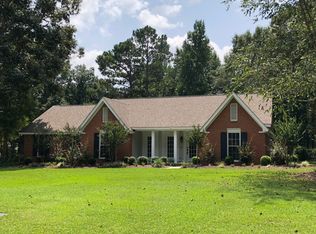 9 Rockwood Dr, Hattiesburg, MS 39402
