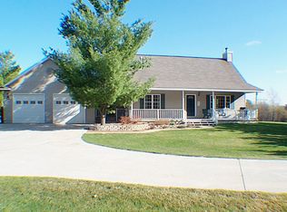 5811 Nestel Rd E, Saint Helen, MI 48656