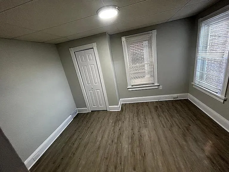 1616 Ferry St #2 — Photo 8