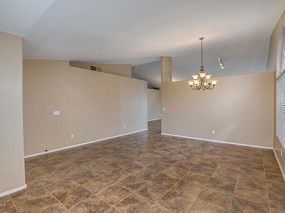 5th image of 40160 N Bexhill Way