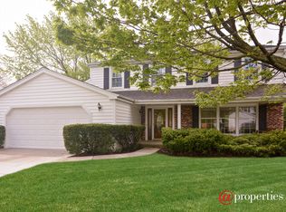 613 Carriageway Dr, Buffalo Grove, IL 60089