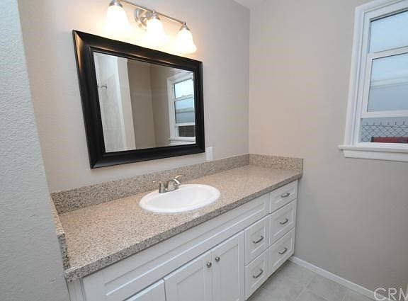 5th image of 17748 Ivy Ave