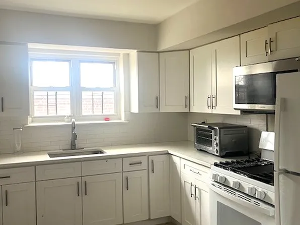 (undisclosed Address), Bronx, NY 10462