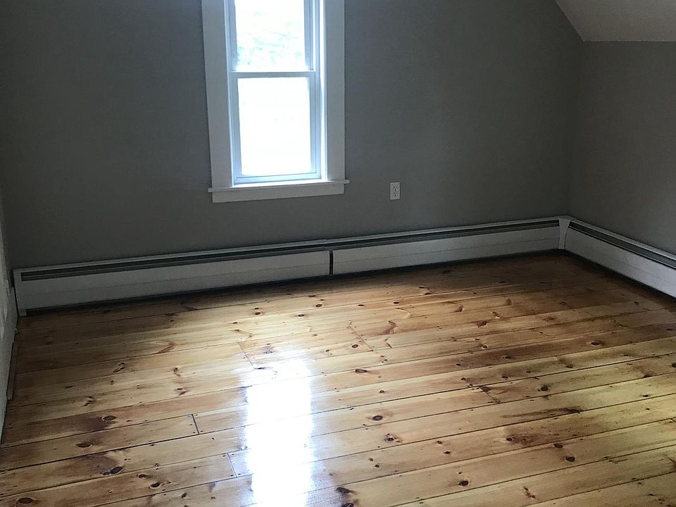 2nd image of 2 Hardy Ave