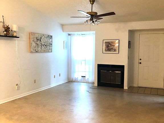5th image of 85 DEBARRY Avenue #1091
