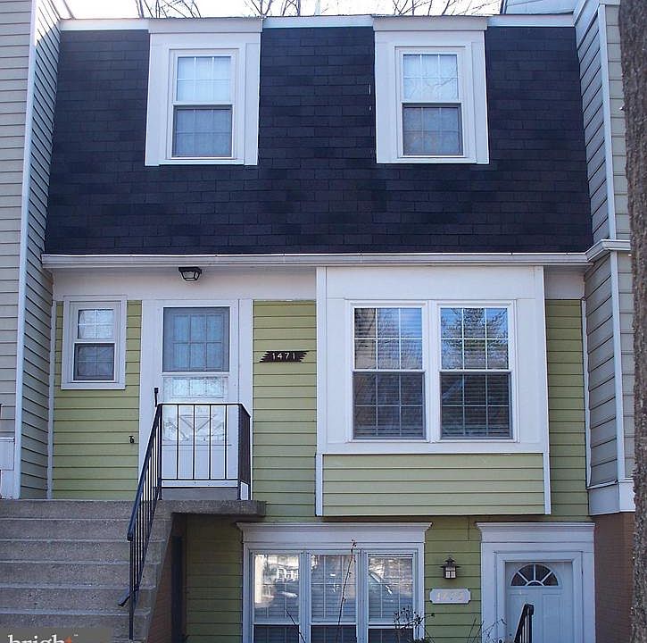 1st image of 1471 Chatham Ct #48YD
