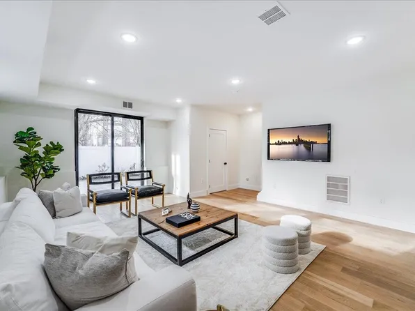 177 Wilkinson Avenue image 7 of 32