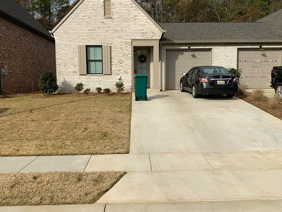 1166 Stonebrook Ln
