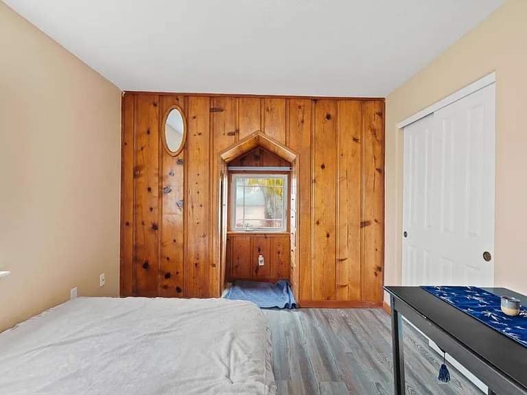 531 Dufour St — Photo 11