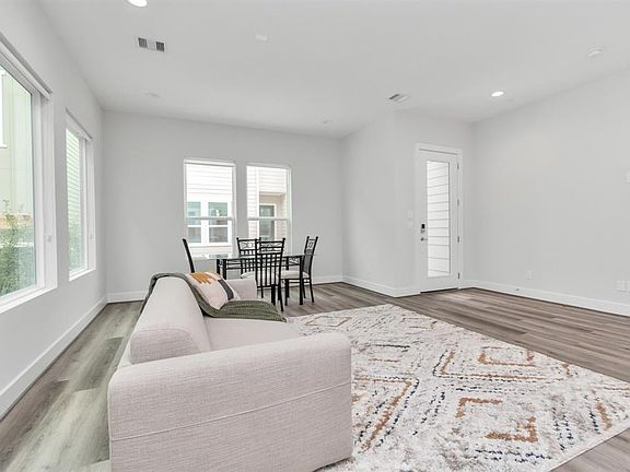 5th image of 3360 Pinemont Dr