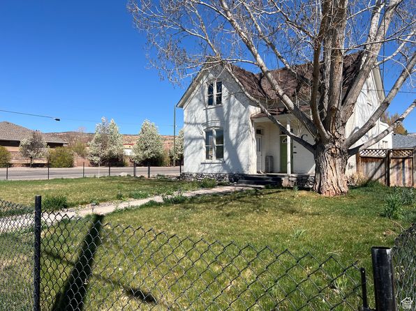 390 W 400 S, Richfield, UT 84701
