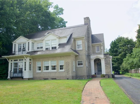 306 Summit Ave, Syracuse, NY 13207