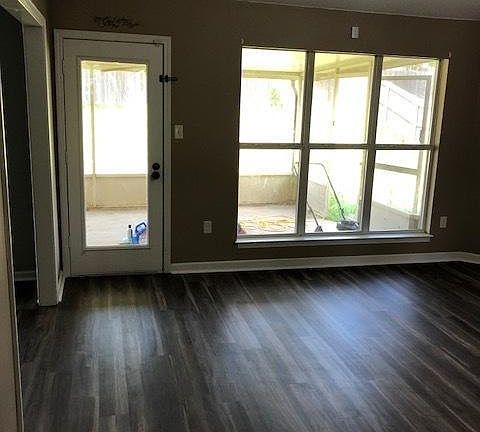 4th image of 7805 Sarah Ann Dr S