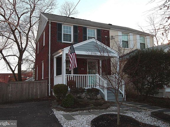 2nd image of 2709 Fairhaven Ave