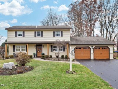 8 Inverness Lane, Clifton Park, NY, 12065