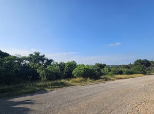 2704 Brazos River Dr, Granbury, TX 76048