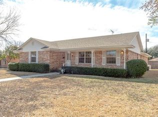 1705 Robin Ln, Garland, TX 75042