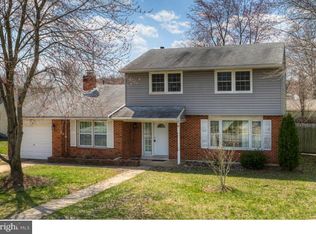45 Upland Ct, Newark, DE 19713