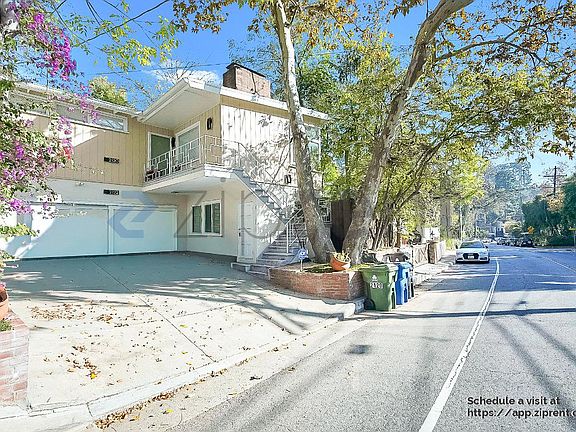 5th image of 2122 N Beverly Glen Blvd