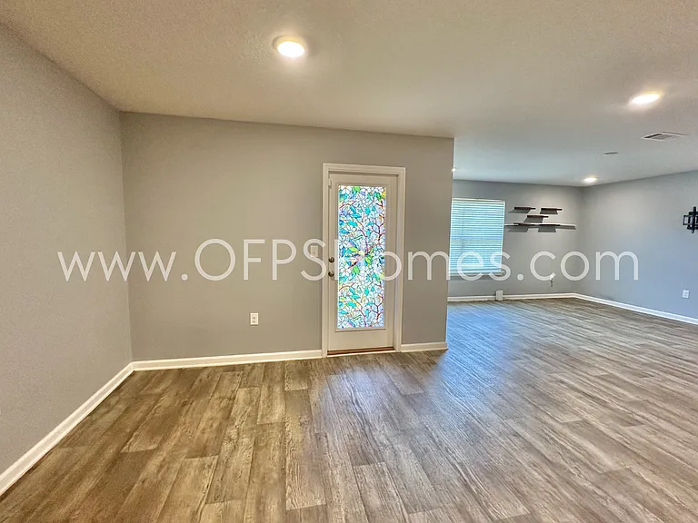 812 Moorhen Way — Photo 18