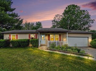 53759 Cleveland Trails Dr, Elkhart, IN 46514