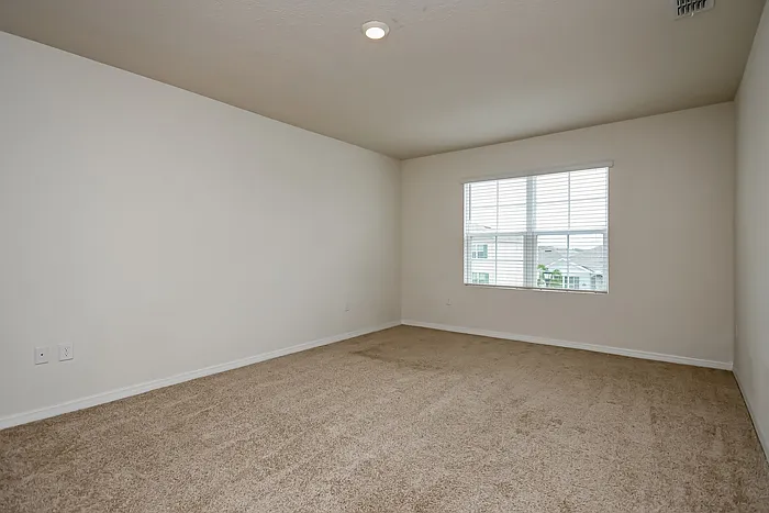 668 Squires Grove Dr — Photo 13