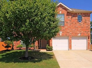 1615 Pine Hills Ln, Corinth, TX 76210