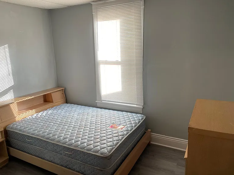 2407 Duncan St — Photo 22