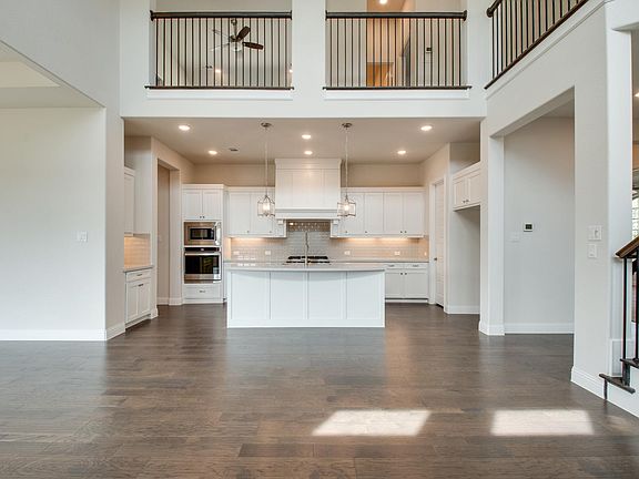 The Marigold Family Room