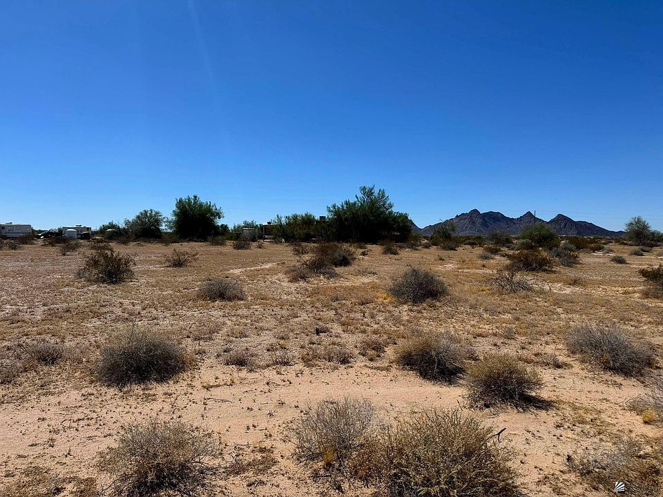 2nd image of 38459 Turquoise Dr